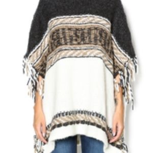 Free People look-a-like Labyrinth poncho